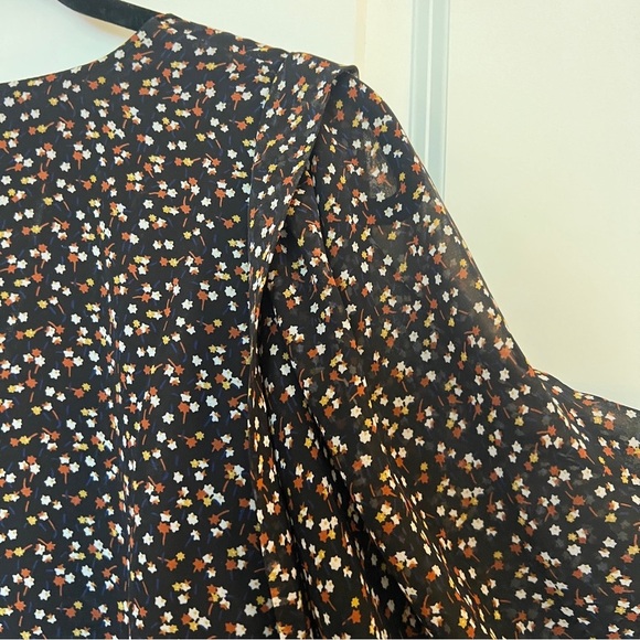 Madewell Floral Black Pattern Dress with Buttons 2X - Picture 6 of 11